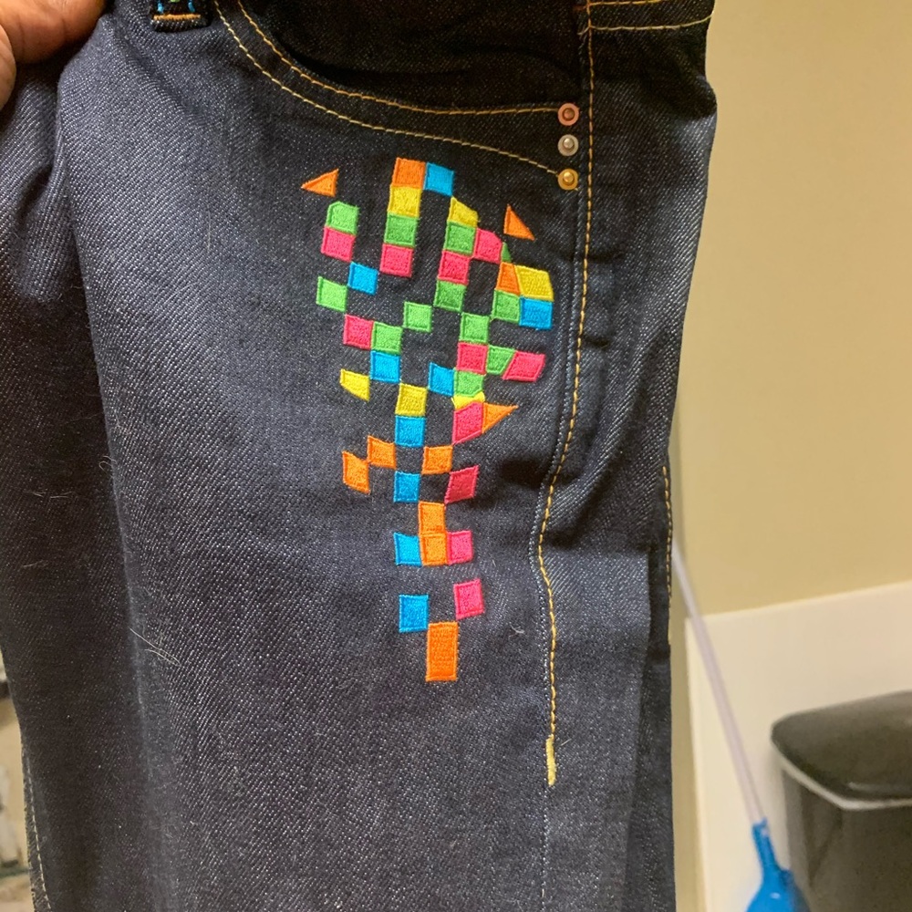 Jeans - Picture 4 of 5